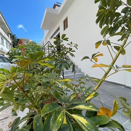 Sun And Sea Apartment Saranda エクステリア 写真