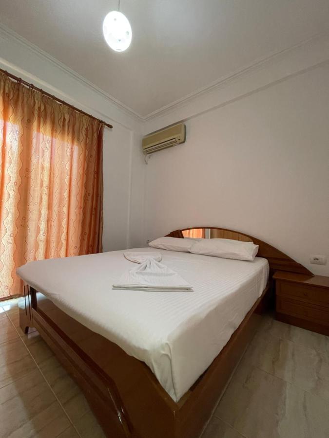 Sun And Sea Apartment Saranda エクステリア 写真