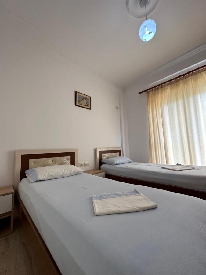 Sun And Sea Apartment Saranda エクステリア 写真