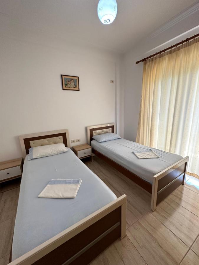 Sun And Sea Apartment Saranda エクステリア 写真